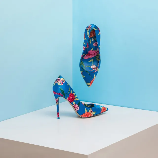 Çiçek Desenli Stiletto